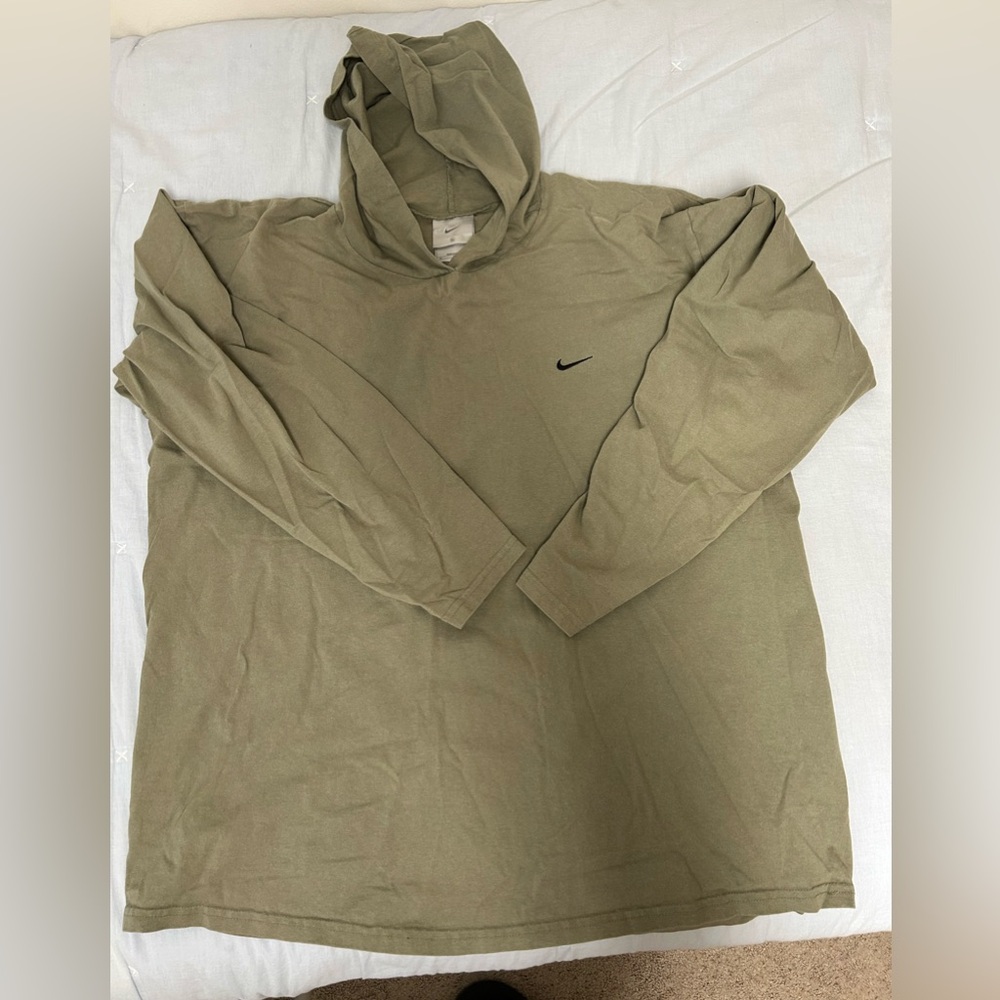Nike Hooded shirt